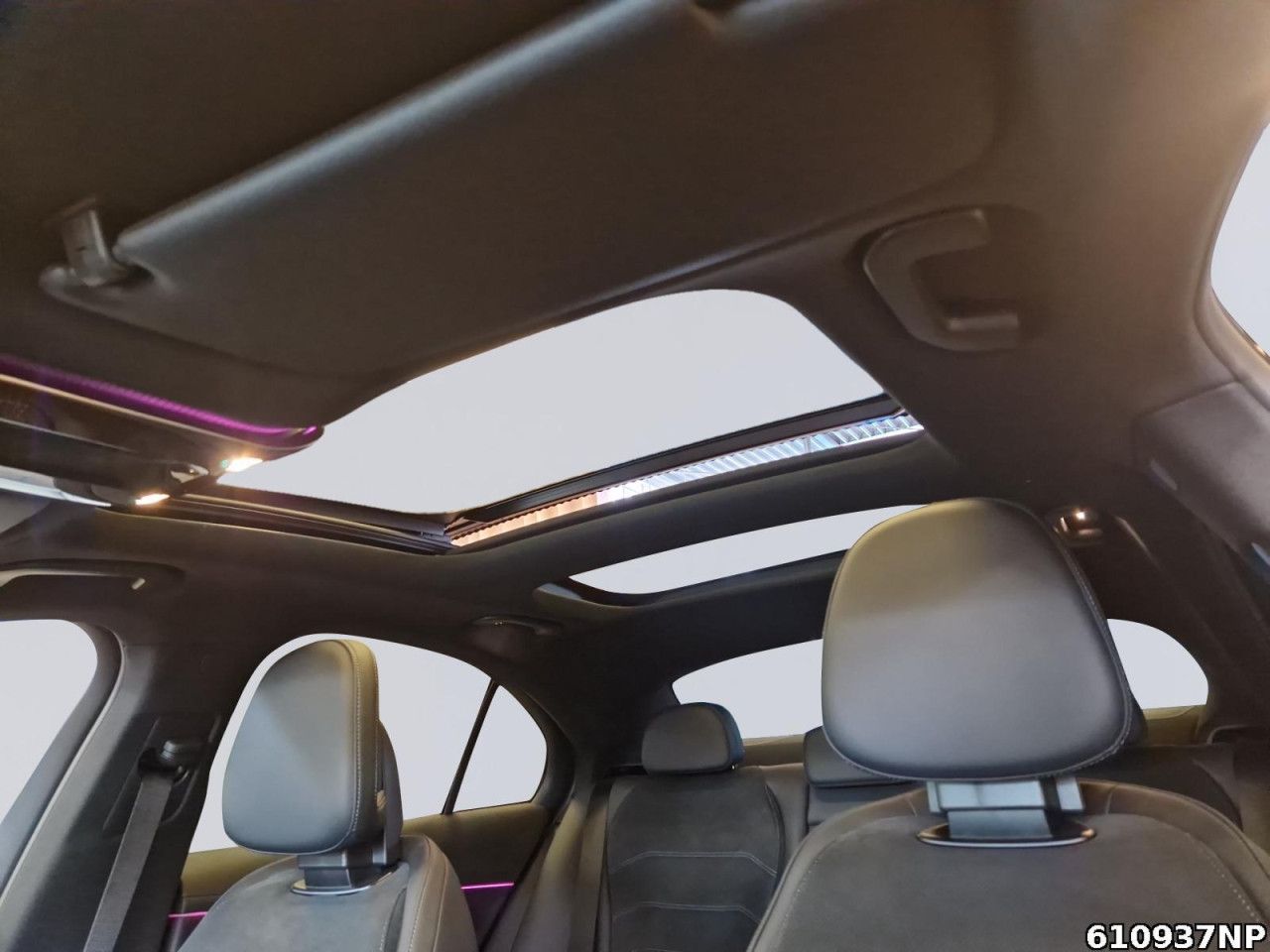 Mercedes-Benz E-Klasse – Bild 13