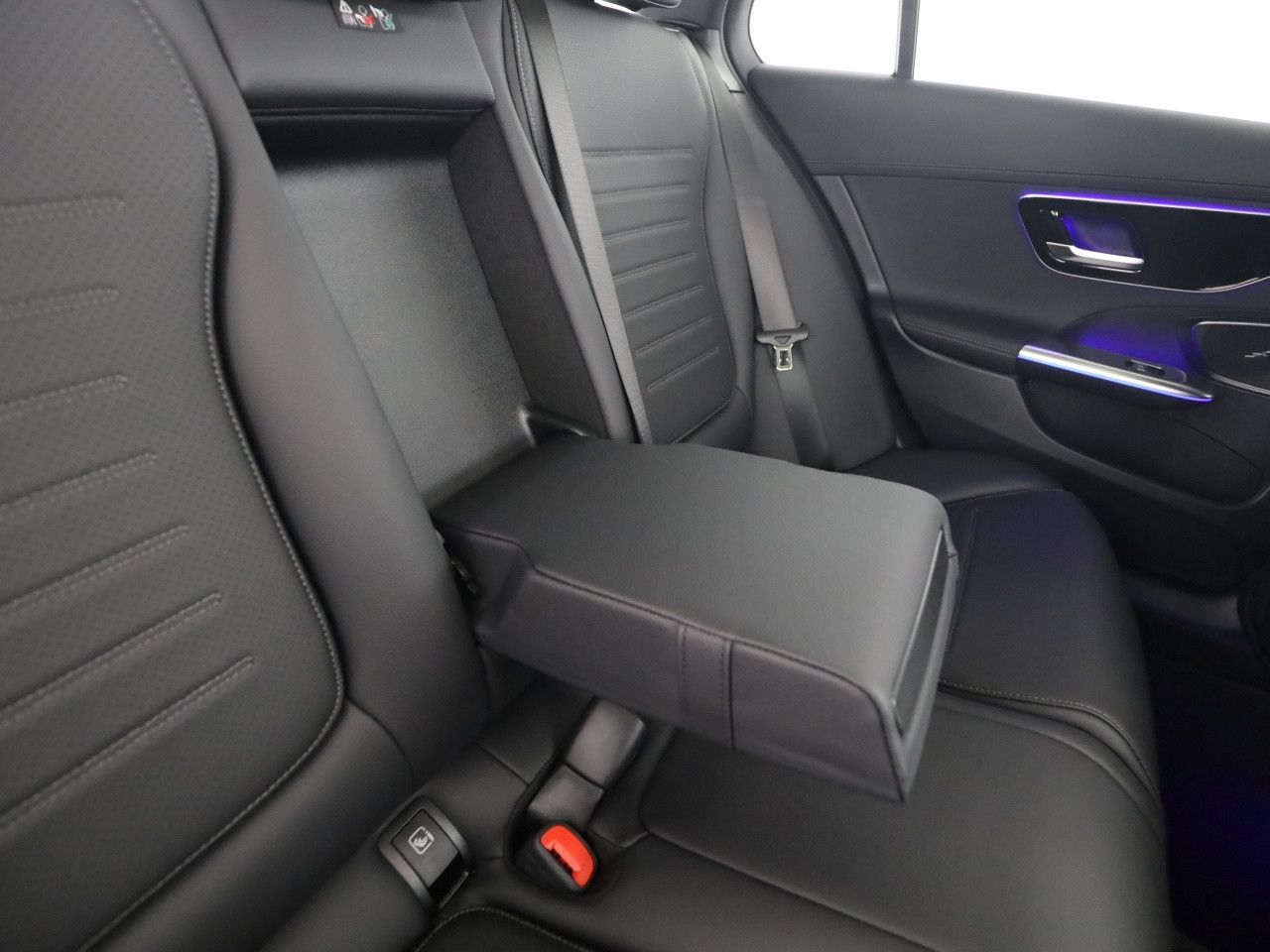 Mercedes-Benz C-Klasse – Bild 19
