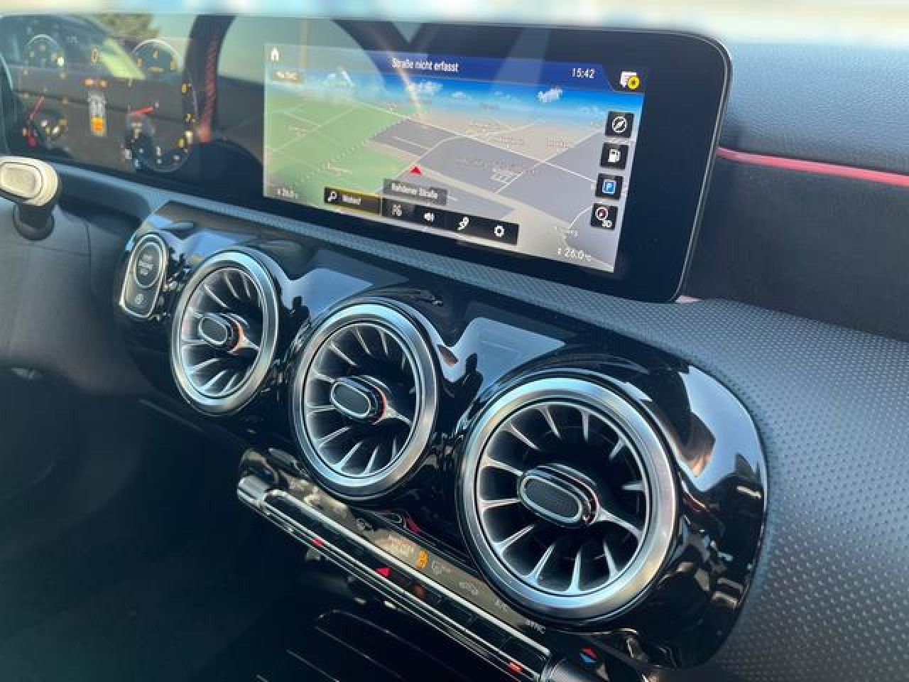 Fahrzeugbild 12 / 14