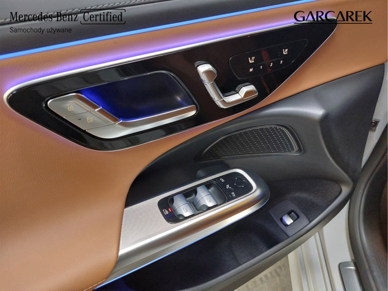 Zdjęcie pojazdu 15 / 21