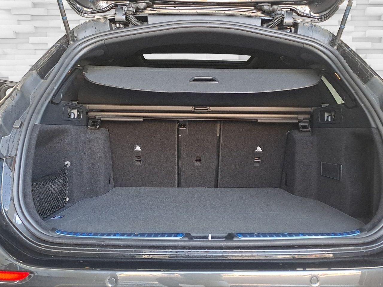 Mercedes-Benz C-Klasse – Bild 12