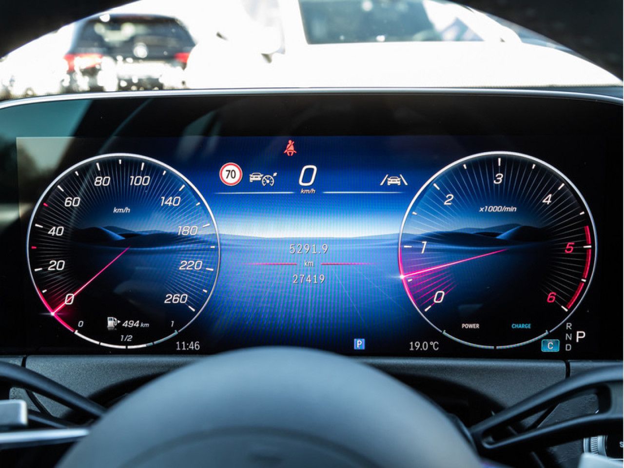 Mercedes-Benz E-Klasse – Bild 22