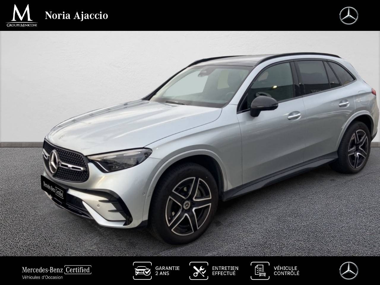 Photo du v&eacute;hicule 1 / 18