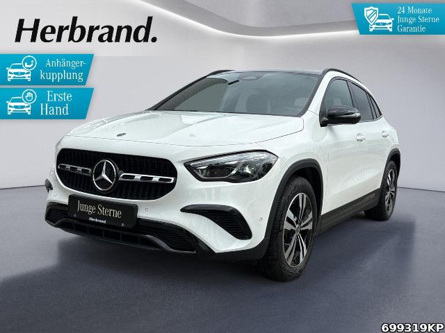 Mercedes-Benz GLA 220