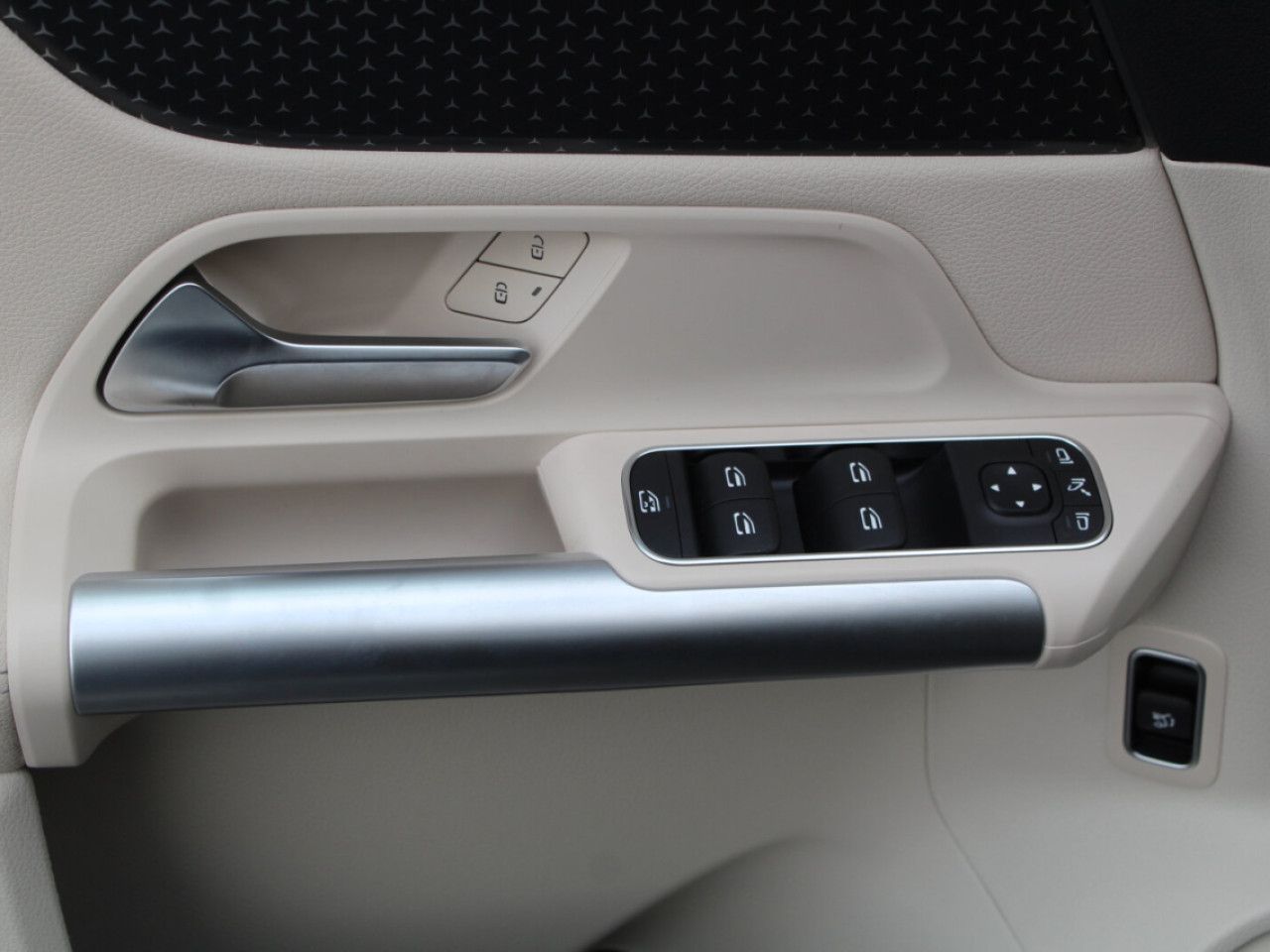 Fahrzeugbild 15 / 20