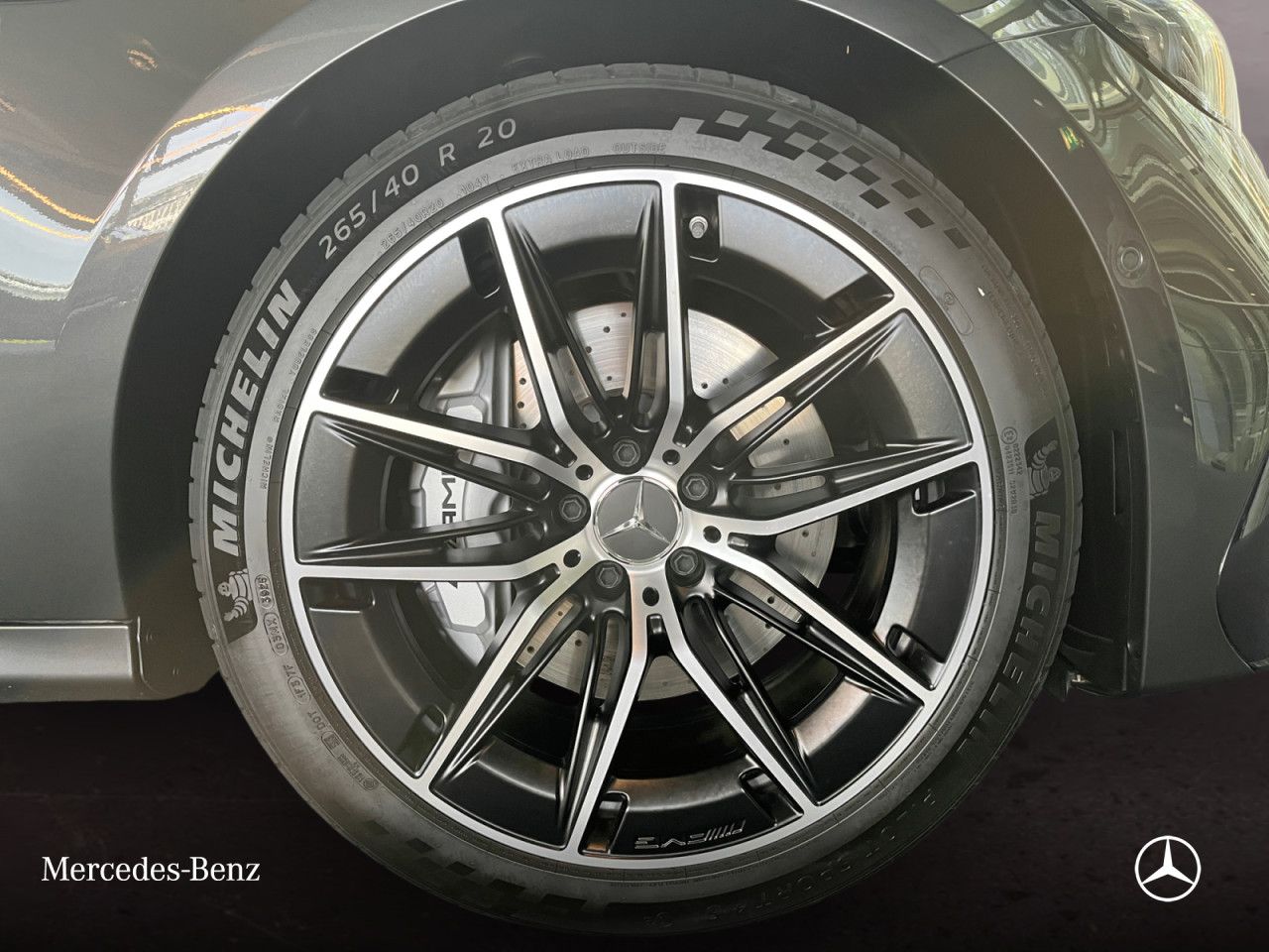 Mercedes-Benz E-Klasse – Bild 13