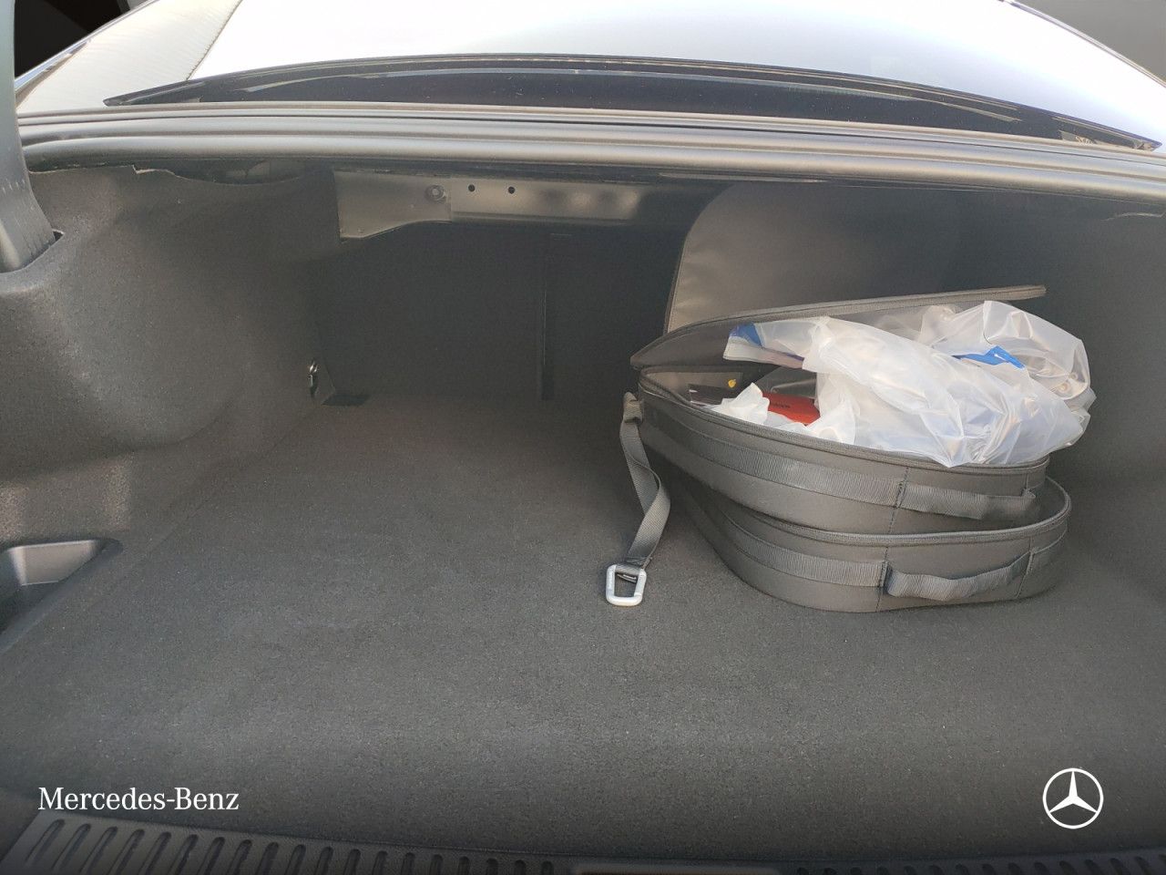 Mercedes-Benz E-Klasse – Bild 15