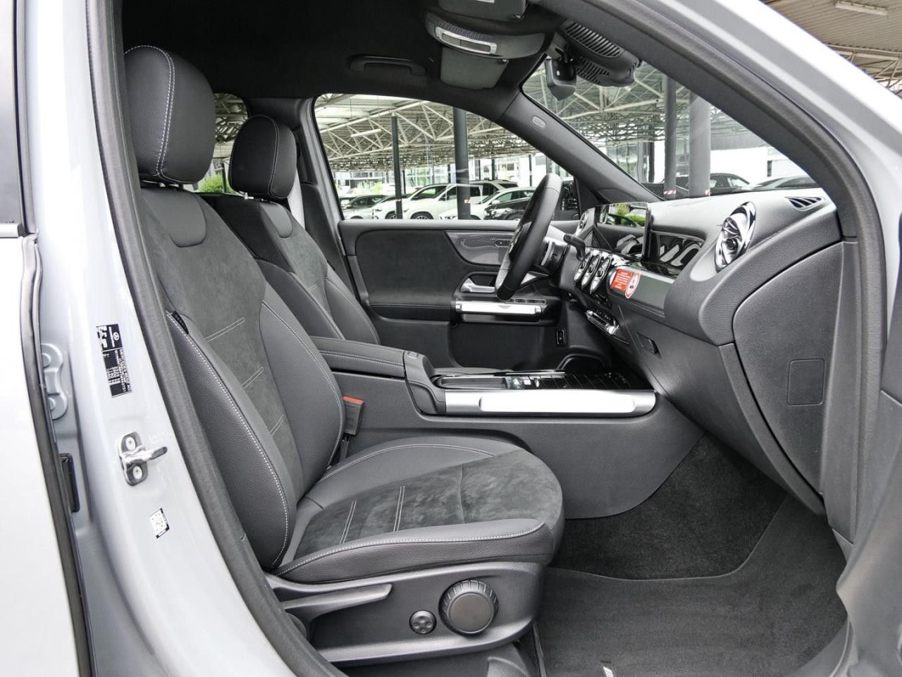 Mercedes-Benz GLB – Bild 8
