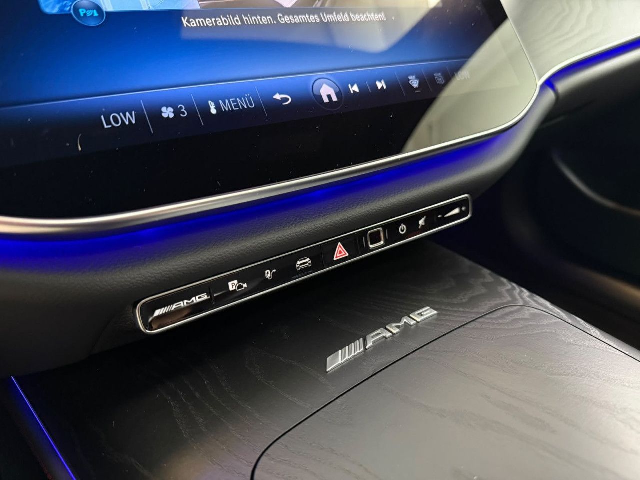 Mercedes-Benz E-Klasse – Bild 24