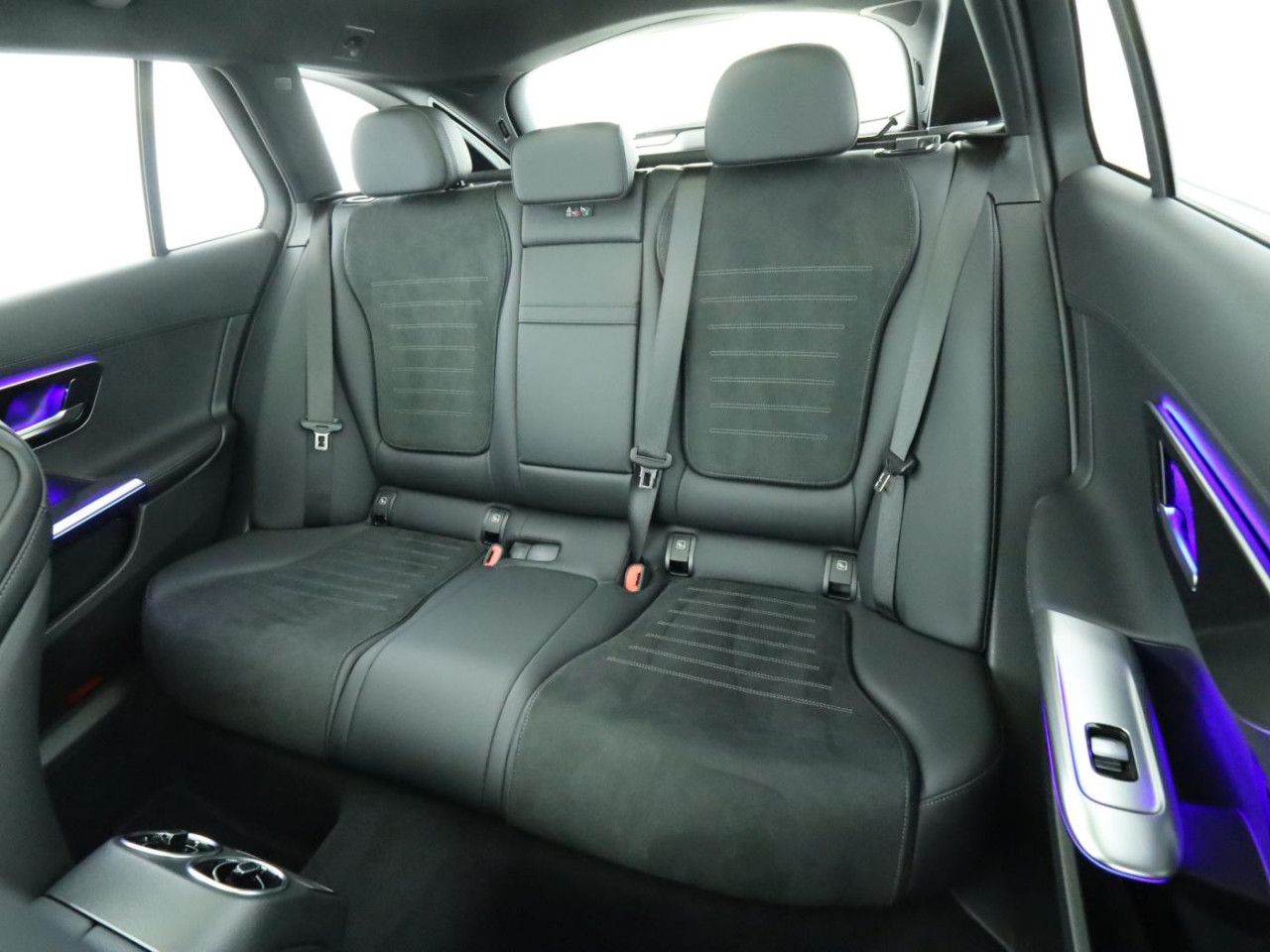 Mercedes-Benz C-Klasse – Bild 18