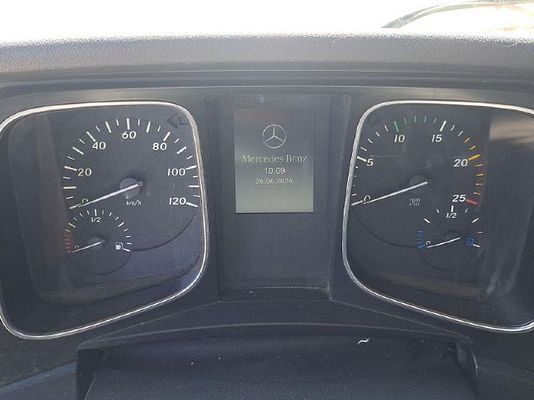 Vehicle image 18 / 20