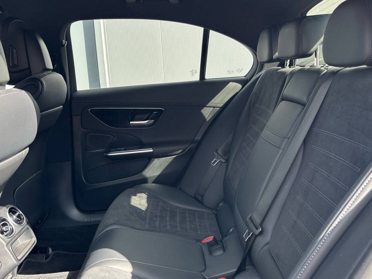 Mercedes-Benz C-Klasse – Bild 18