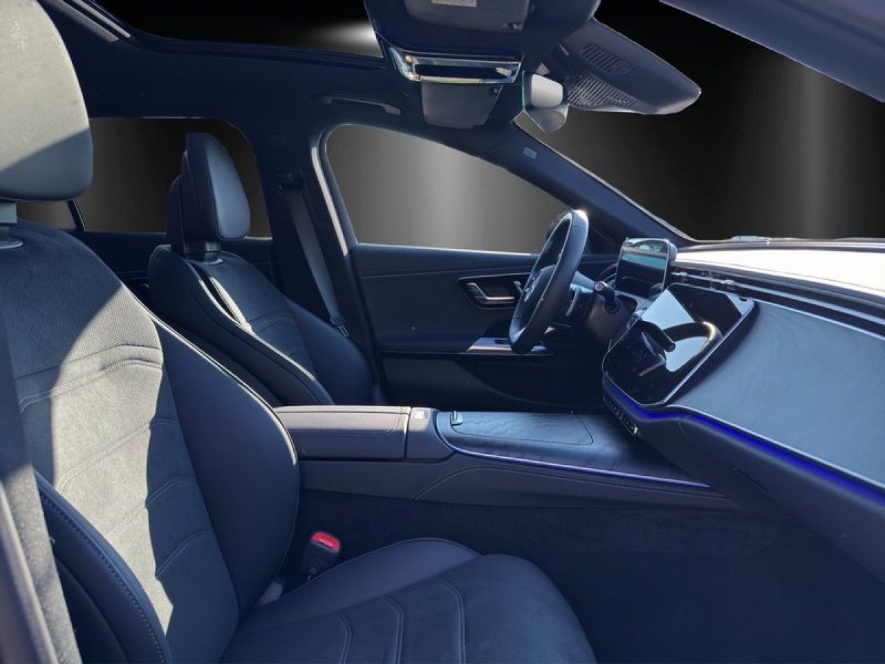 Mercedes-Benz E-Klasse – Bild 8