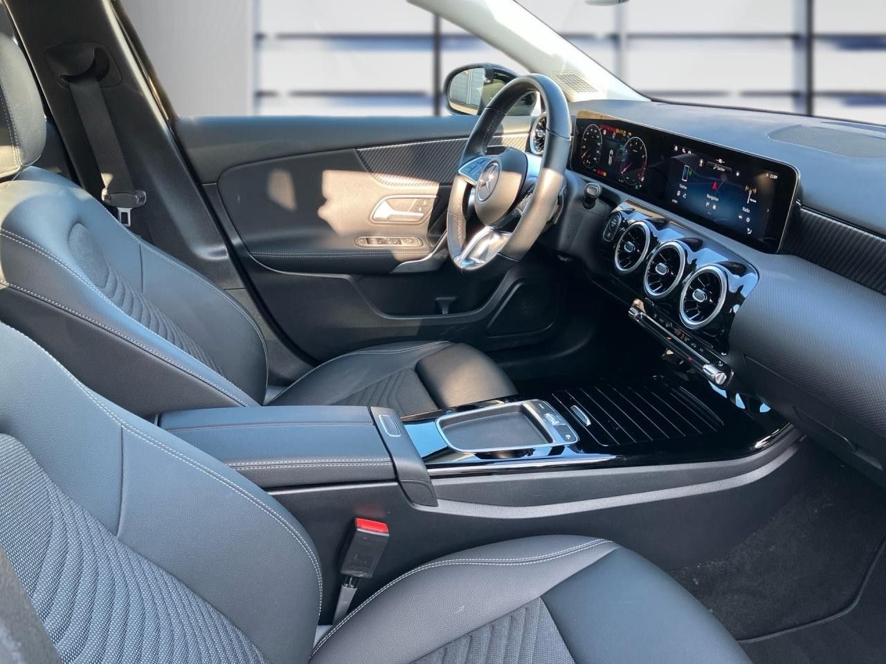 Fahrzeugbild 11 / 12