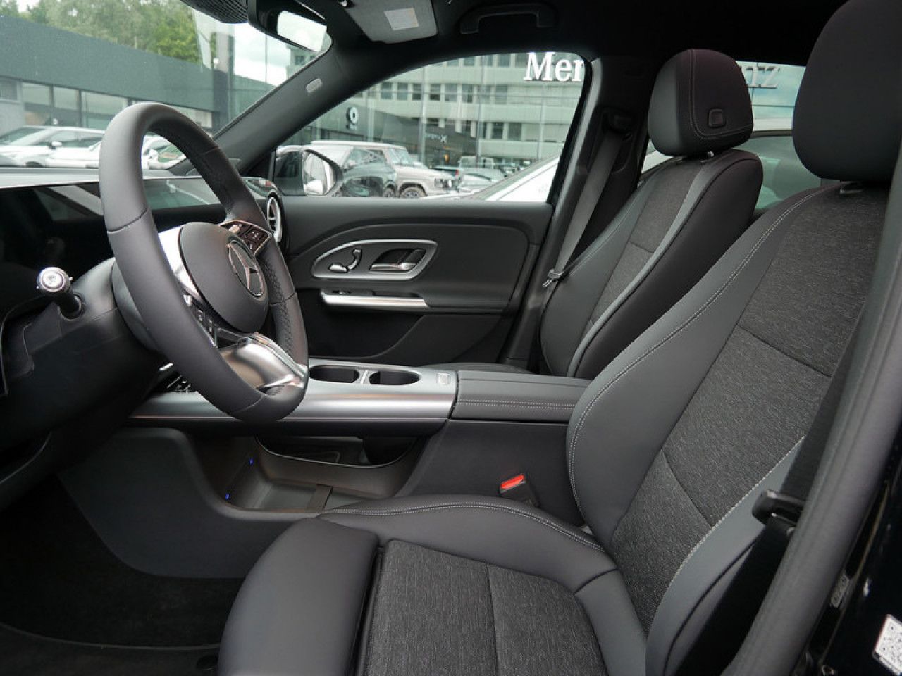 Mercedes-Benz GLB – Bild 17