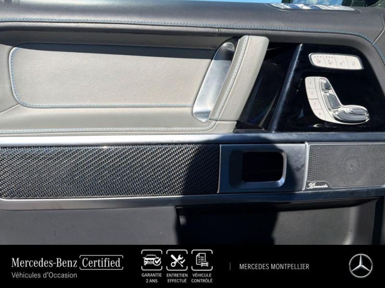 Photo du v&eacute;hicule 16 / 18