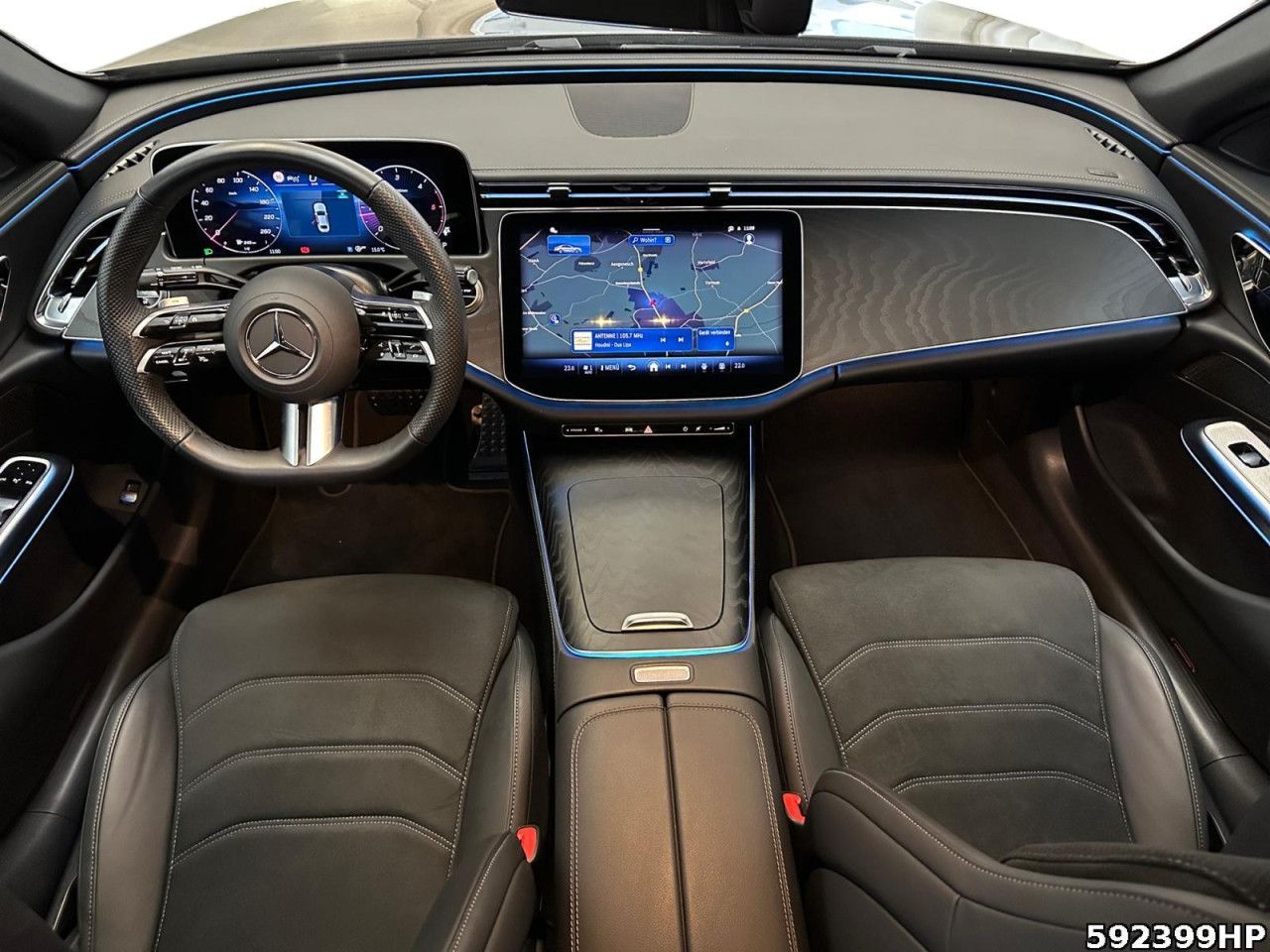 Mercedes-Benz E-Klasse – Bild 12