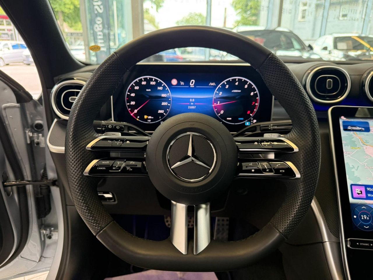 Mercedes-Benz C-Klasse – Bild 21