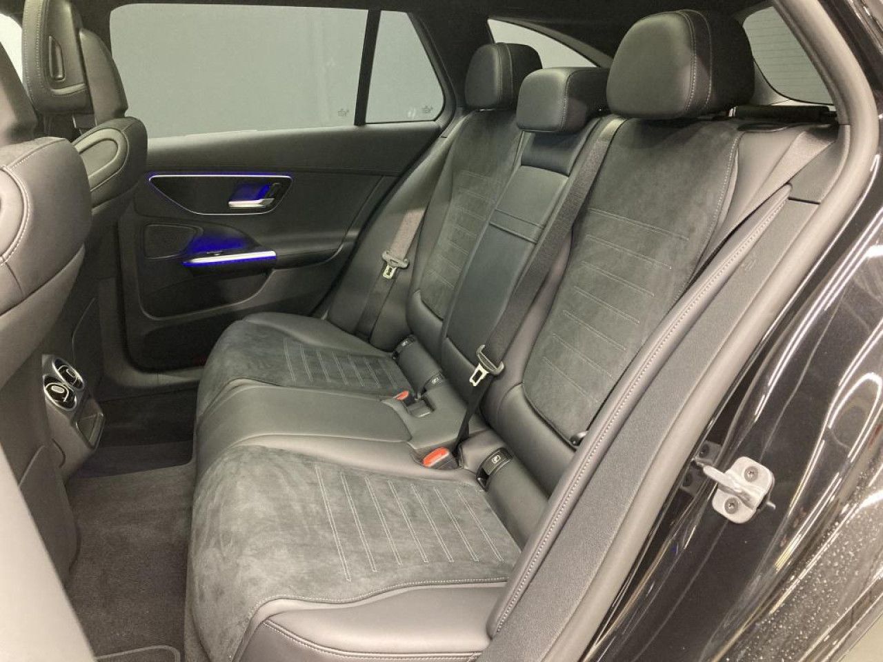 Mercedes-Benz C-Klasse – Bild 15