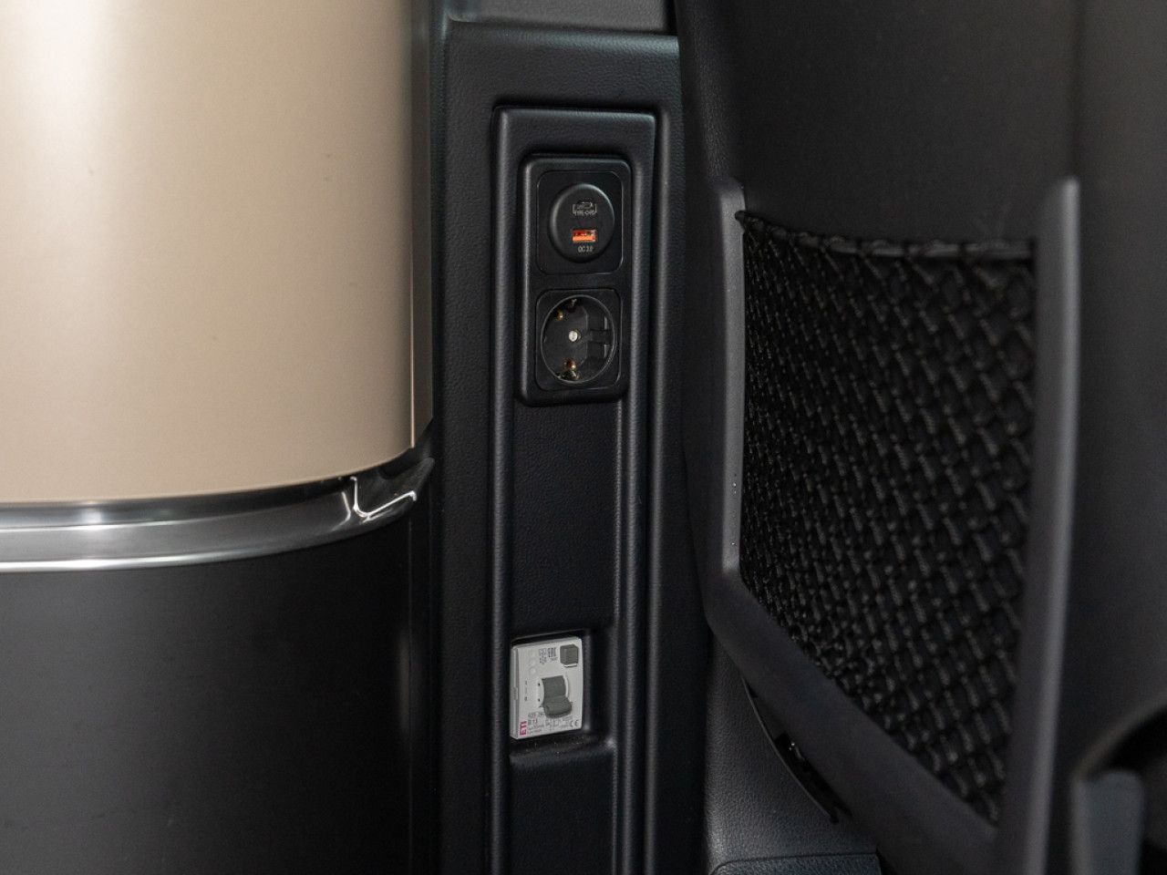 Fahrzeugbild 18 / 19