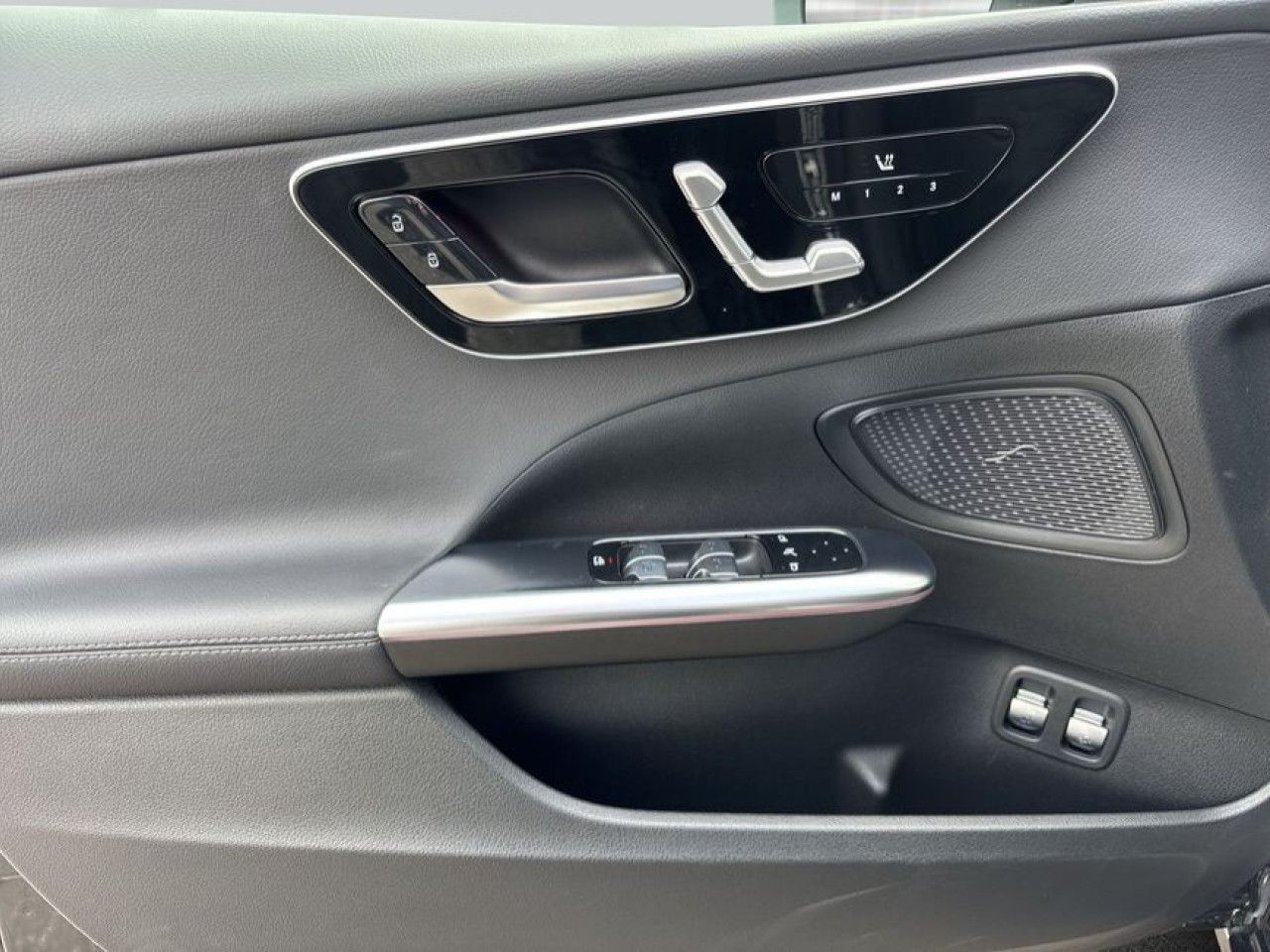 Mercedes-Benz C-Klasse – Bild 21