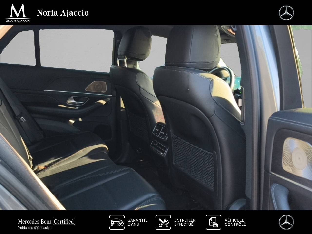 Photo du v&eacute;hicule 10 / 18