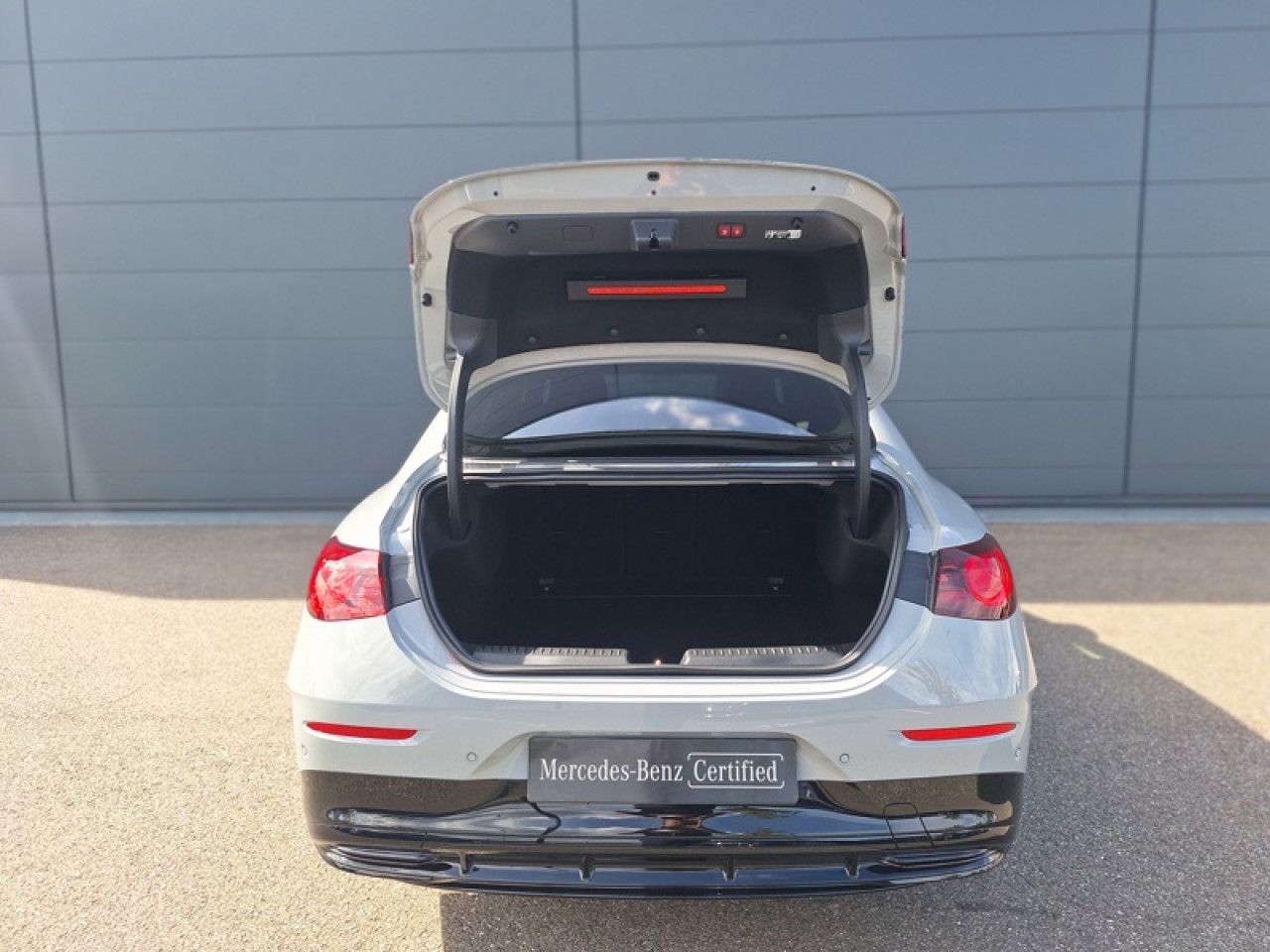 Photo du véhicule 10 / 18