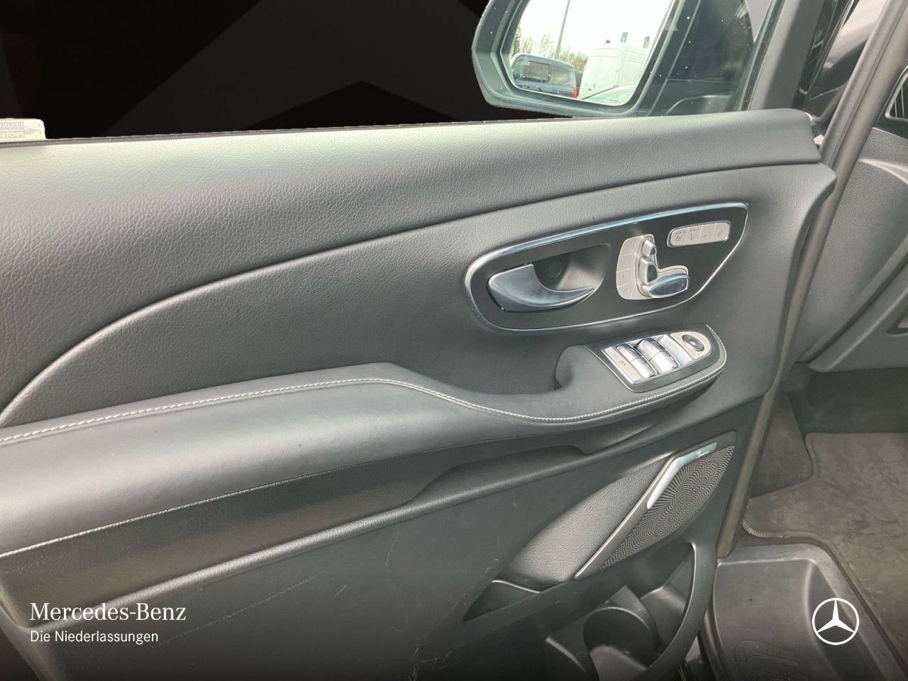 Fahrzeugbild 14 / 15