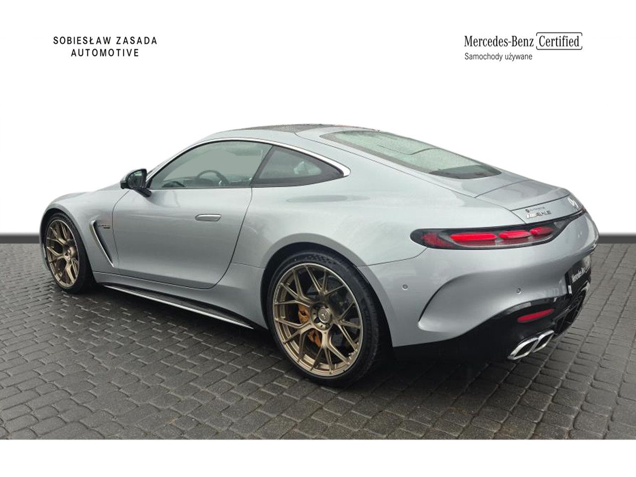 Zdj&eogon;cie pojazdu 3 / 8