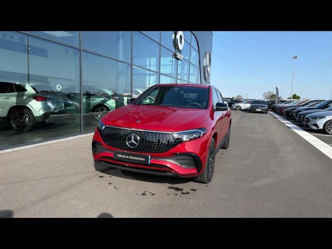 Photo du v&eacute;hicule 1 / 18