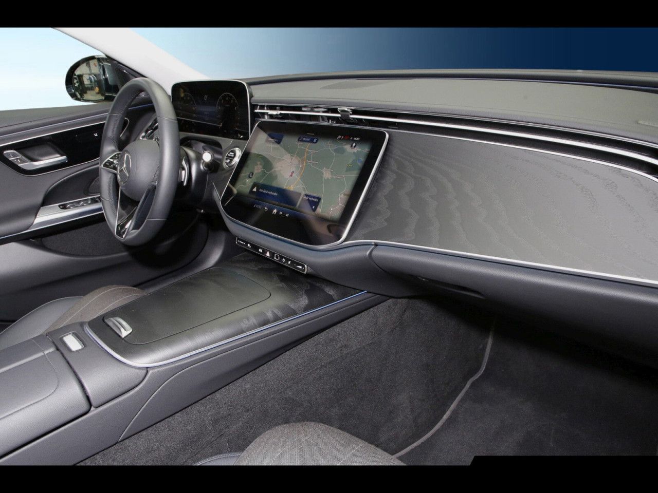 Mercedes-Benz E-Klasse – Bild 7