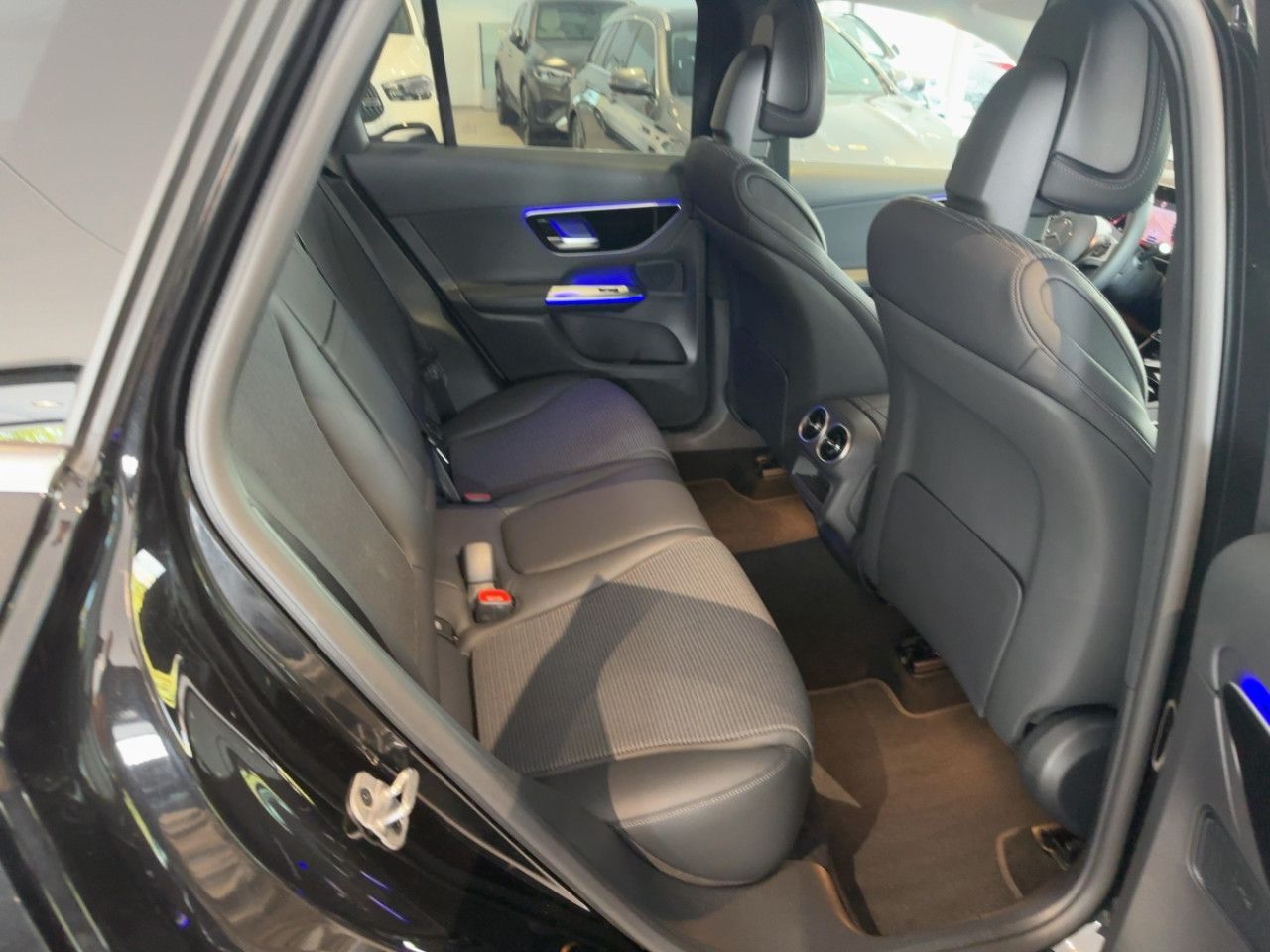 Mercedes-Benz GLC – Bild 11