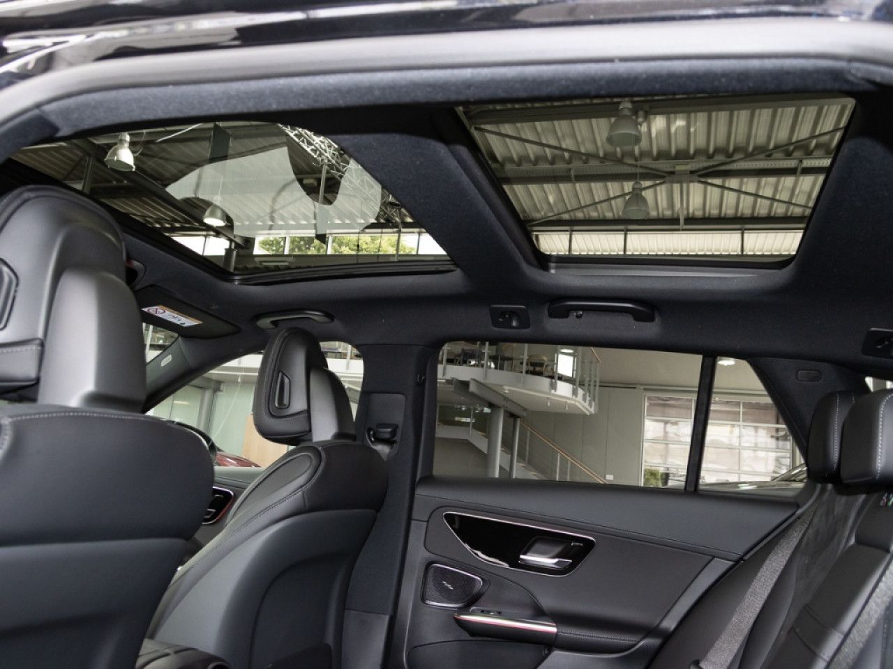 Mercedes-Benz C-Klasse – Bild 12