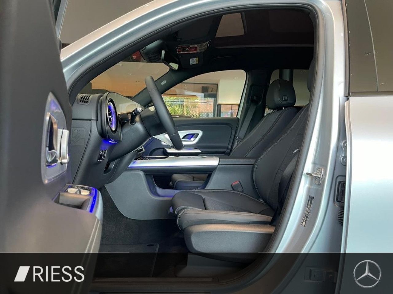 Mercedes-Benz GLB – Bild 2
