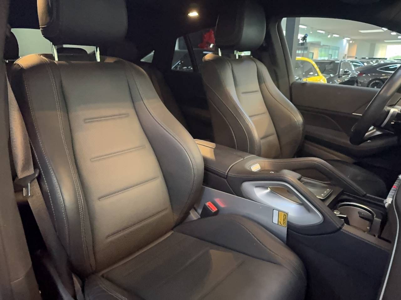 Photo du v&eacute;hicule 6 / 18