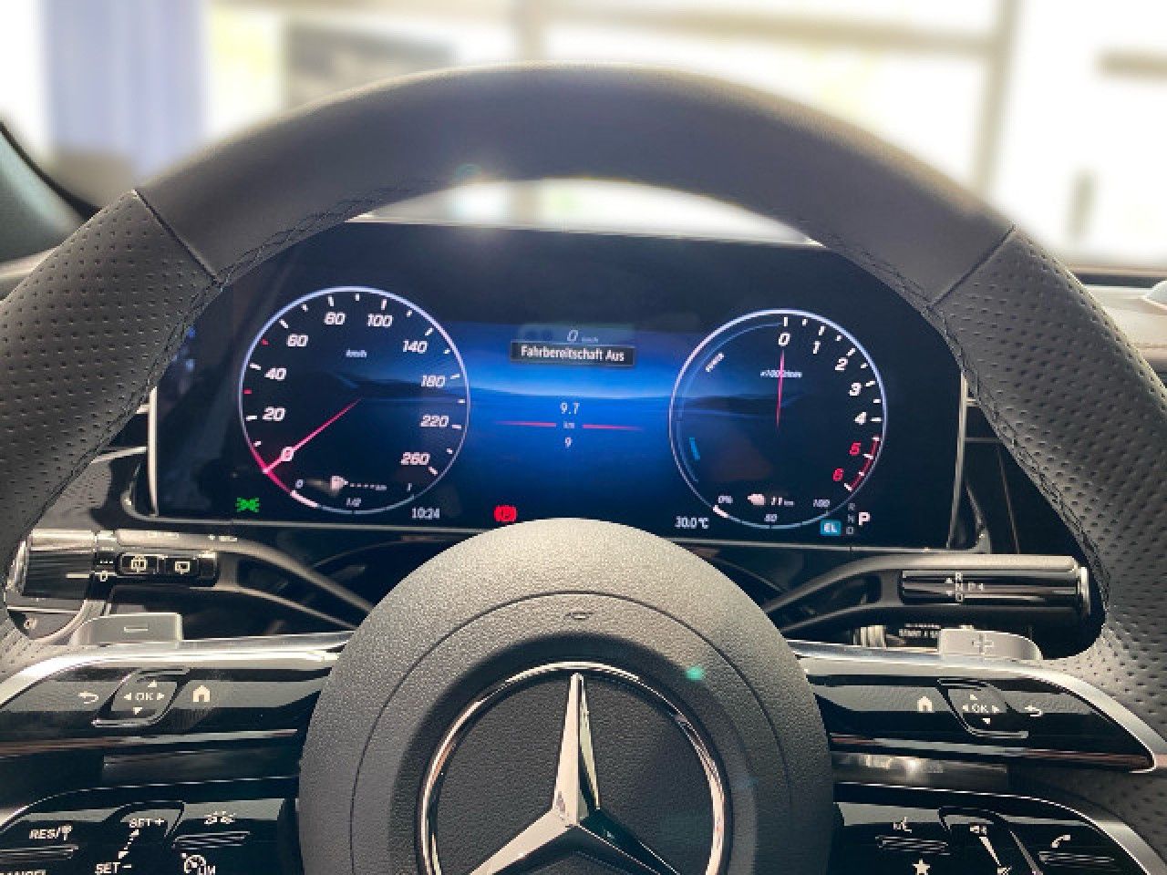 Mercedes-Benz E-Klasse – Bild 7