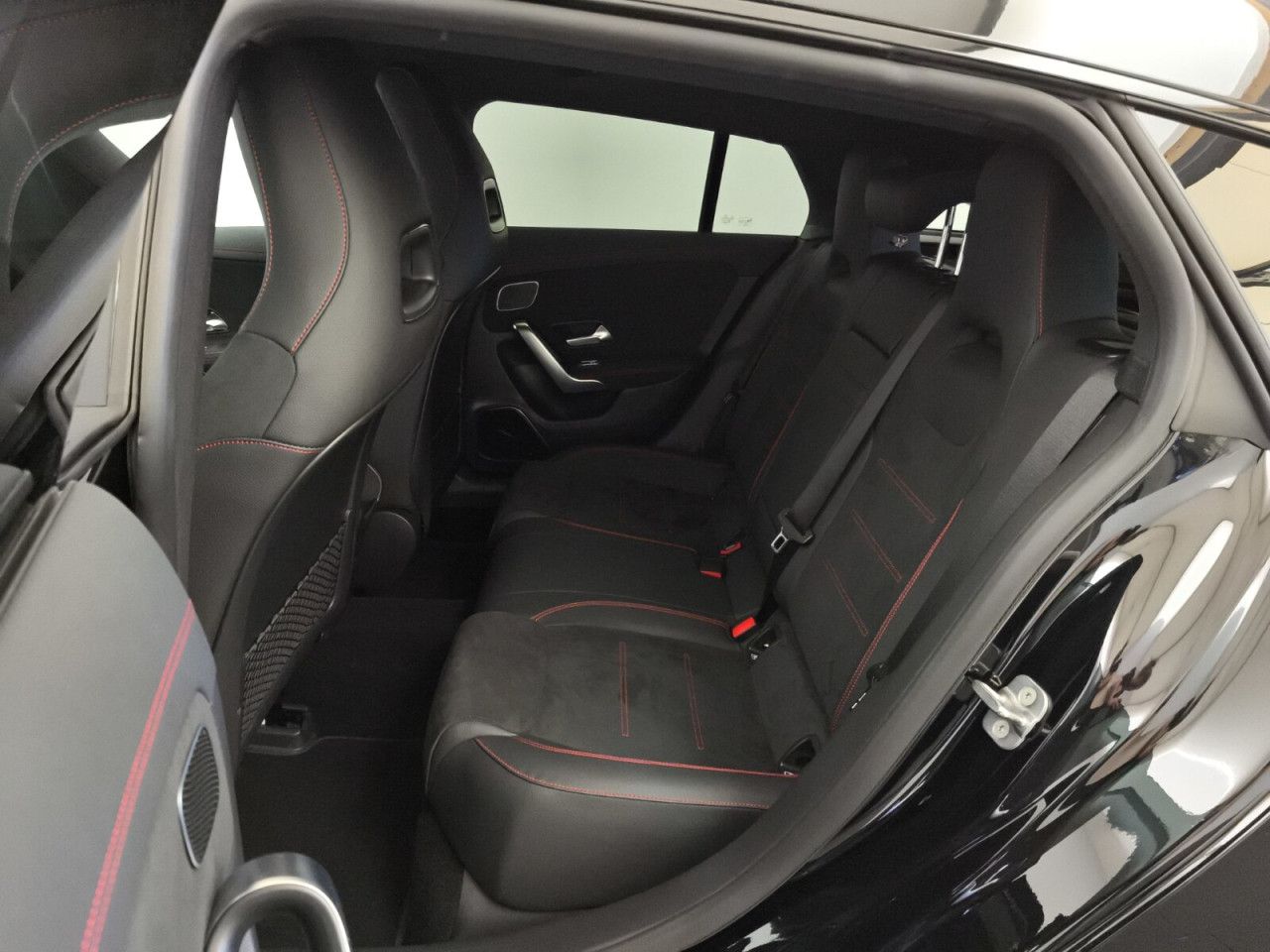 Mercedes-Benz CLA – Bild 12