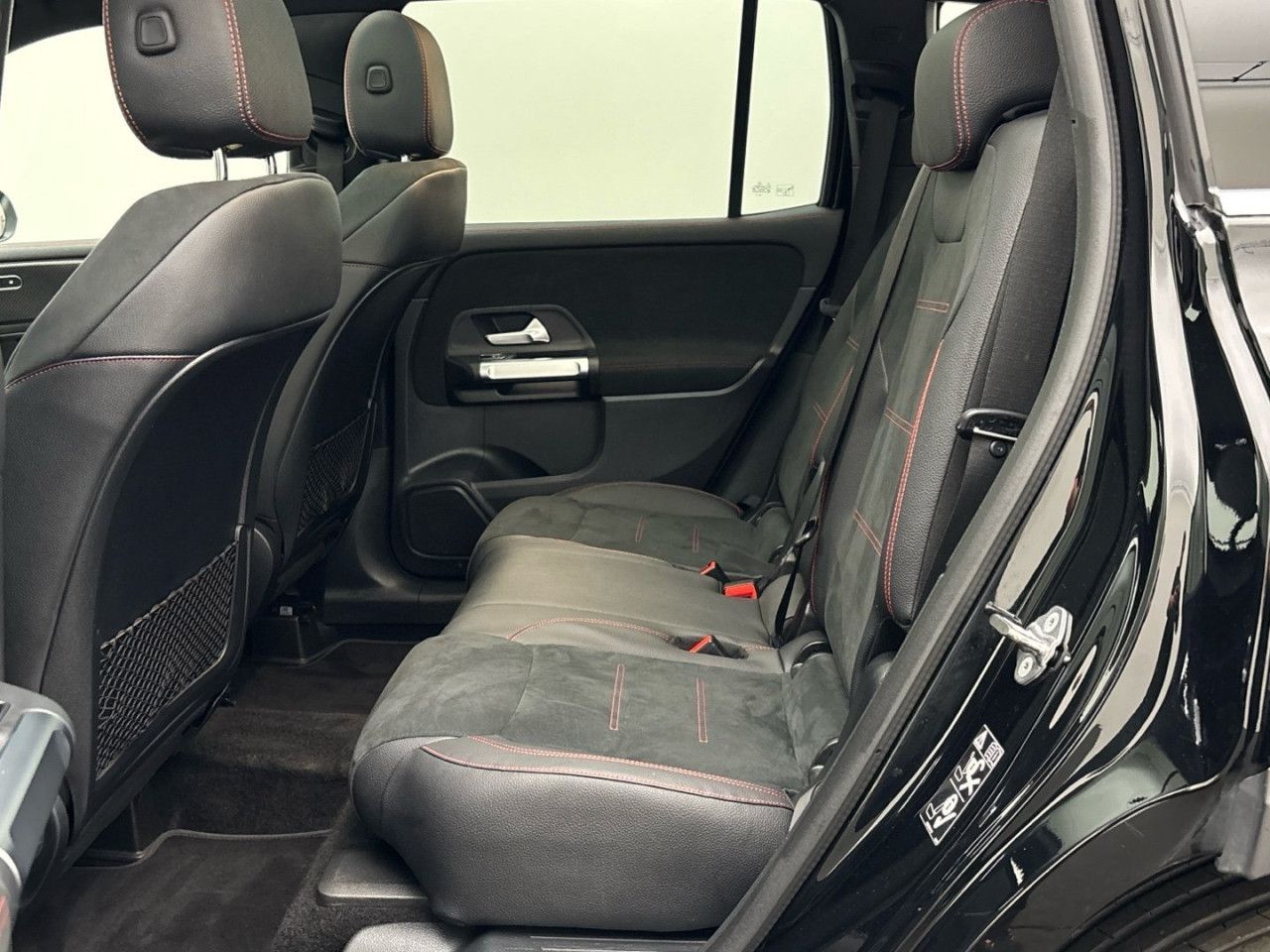 Mercedes-Benz GLB – Bild 14