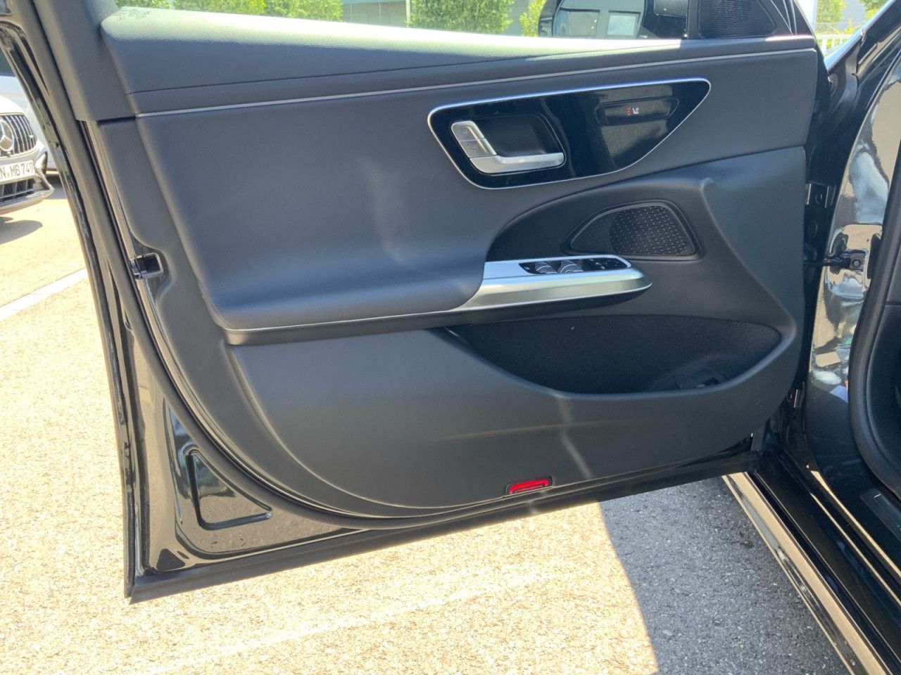 Mercedes-Benz E-Klasse – Bild 24