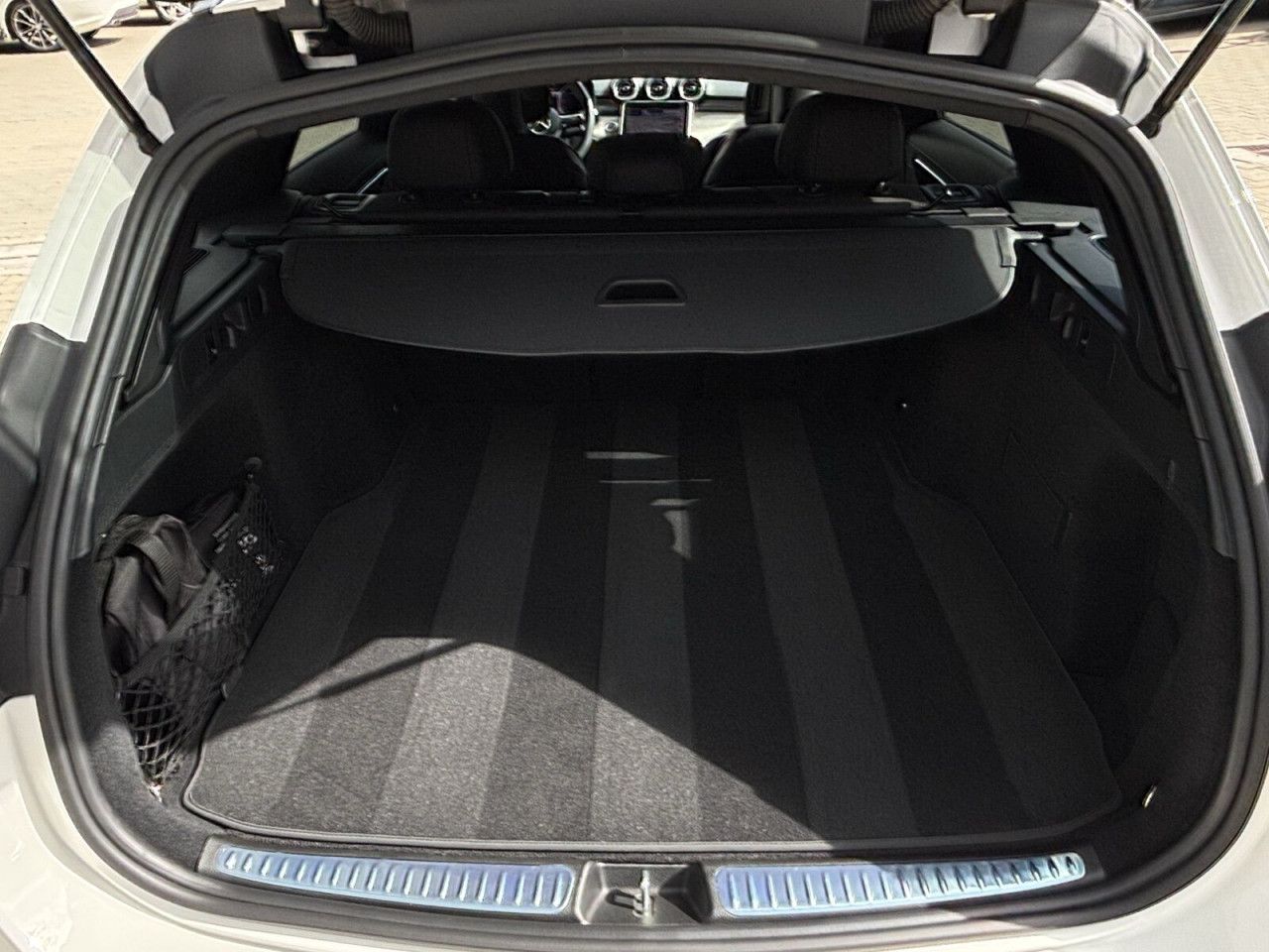 Mercedes-Benz C-Klasse – Bild 20