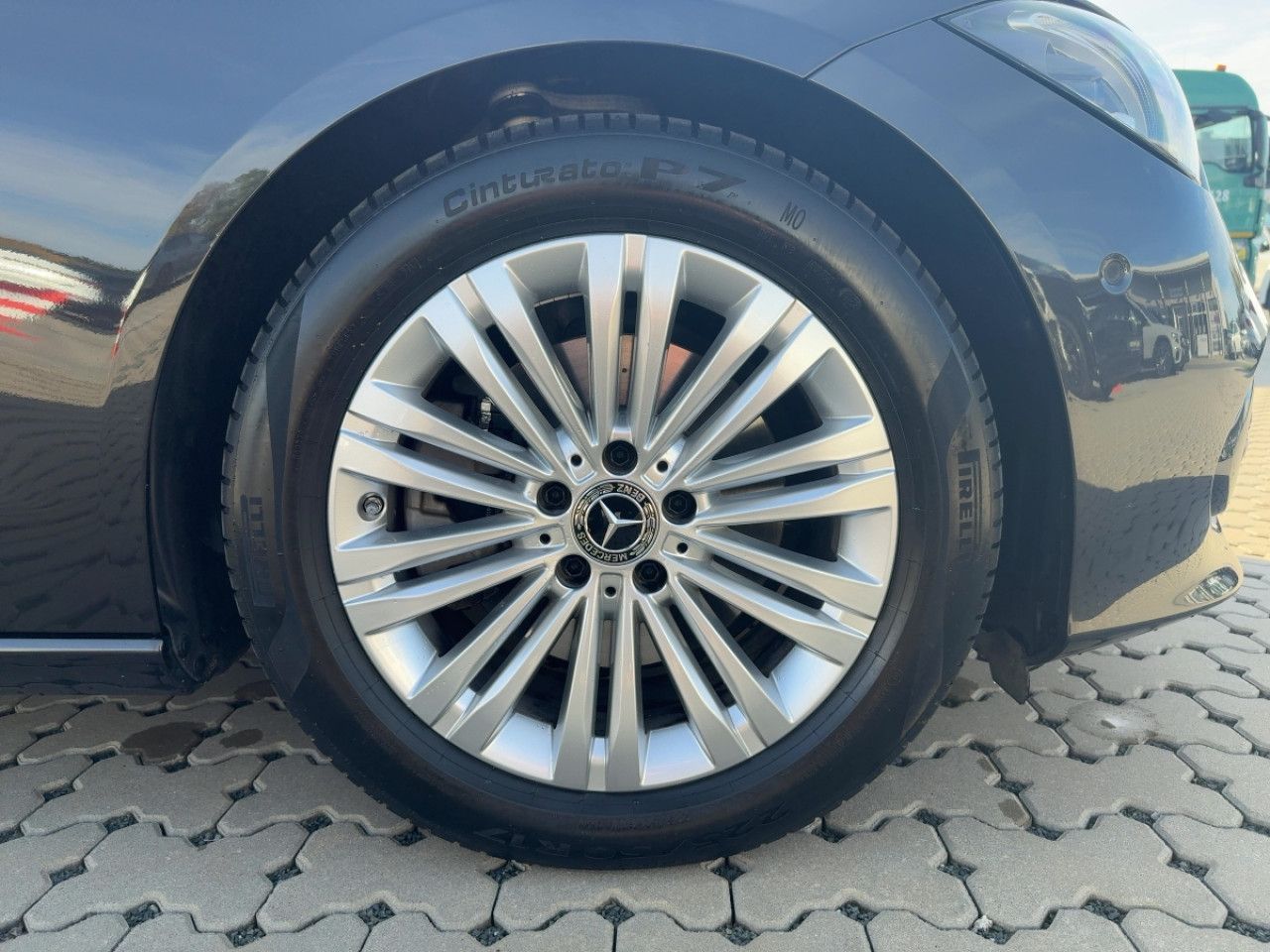 Fahrzeugbild 13 / 15