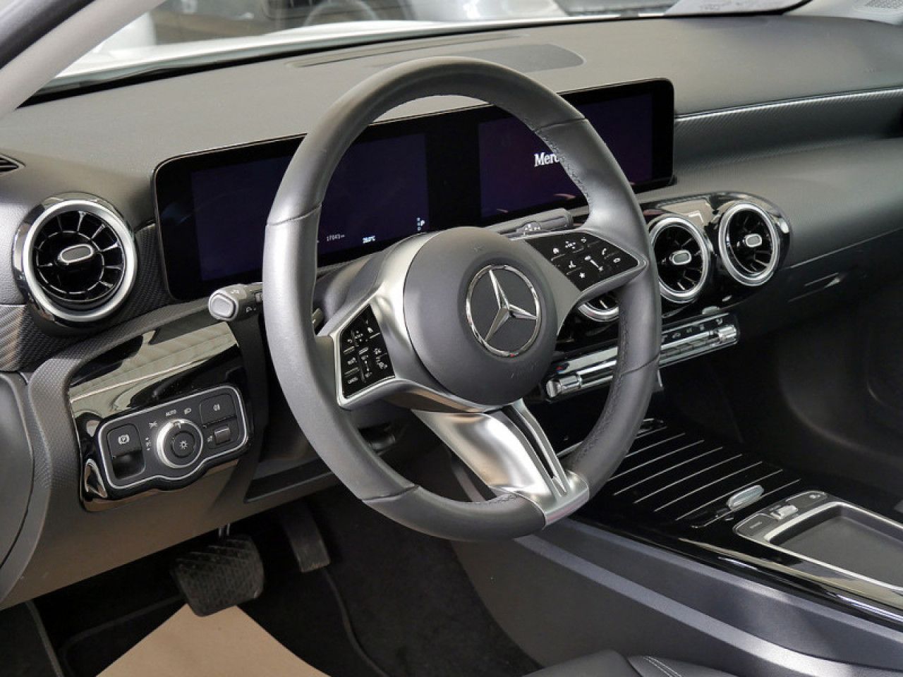 Mercedes-Benz A-Klasse – Bild 10