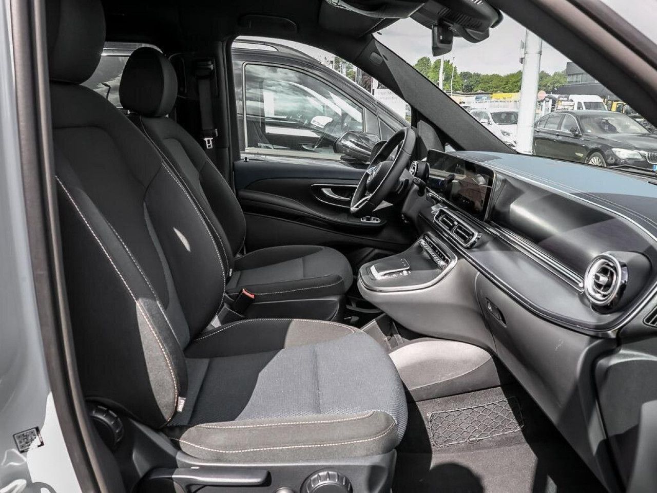 Mercedes-Benz EQV – Bild 5