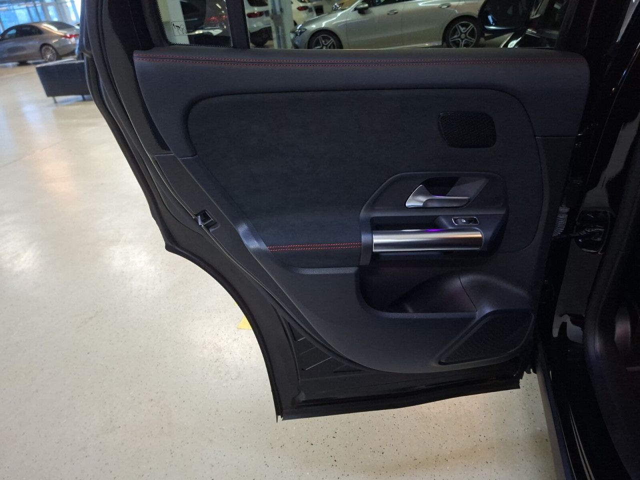 Fahrzeugbild 12 / 15