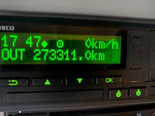 Vehicle image 10 / 14