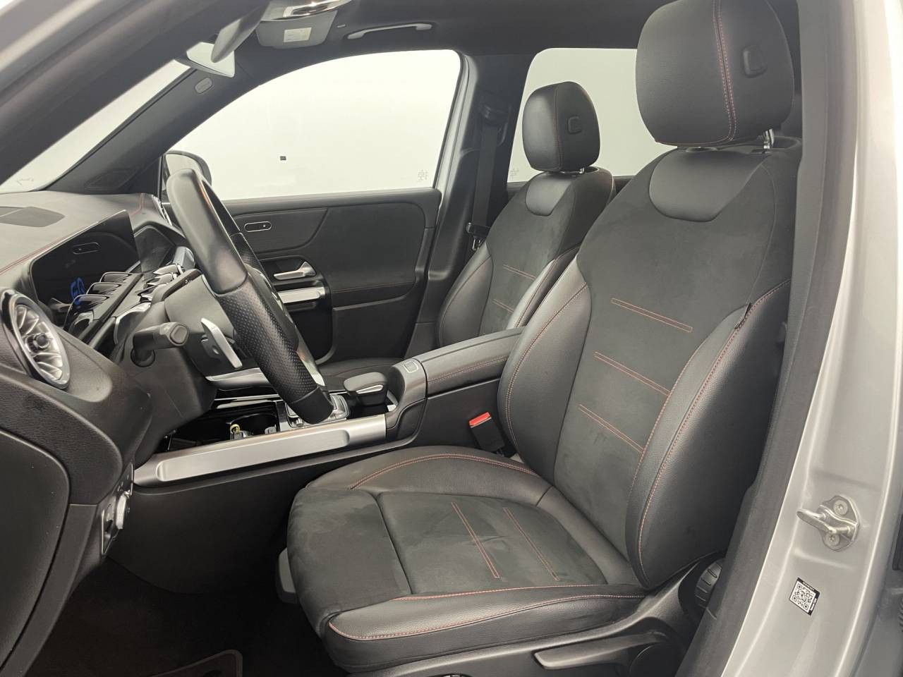 Photo du v&eacute;hicule 15 / 18