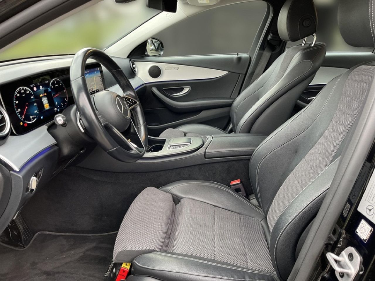 Zdjęcie pojazdu 4 / 17