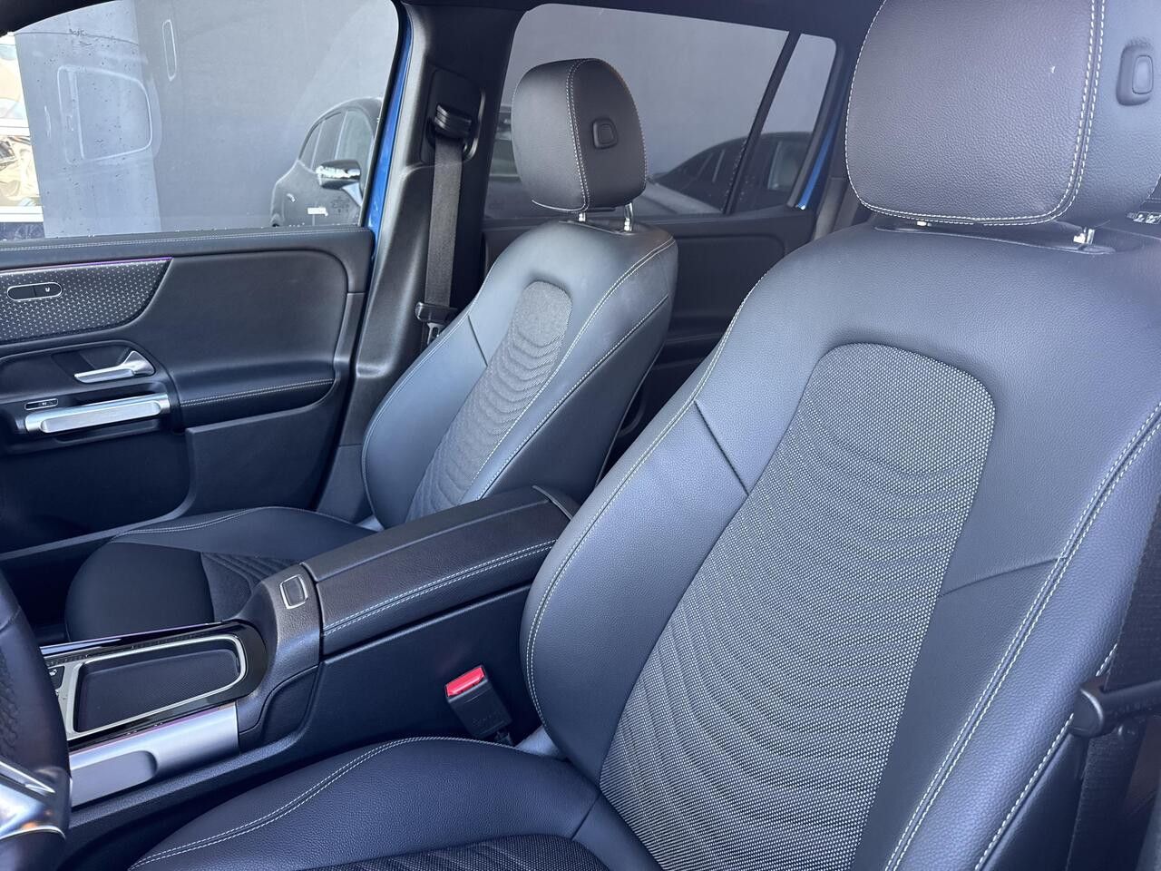 Zdjęcie pojazdu 9 / 18