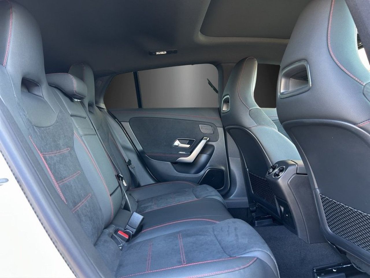 Mercedes-Benz CLA – Bild 13