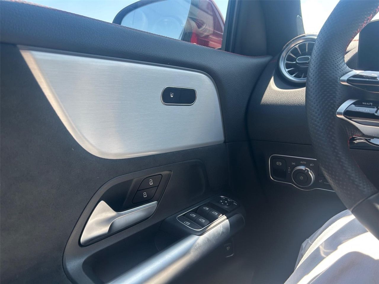 Fahrzeugbild 14 / 20
